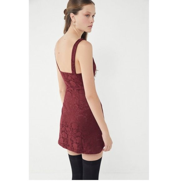 NEW UO Hallie Embroidered Square-Neck Mini Dress - Picture 3 of 8